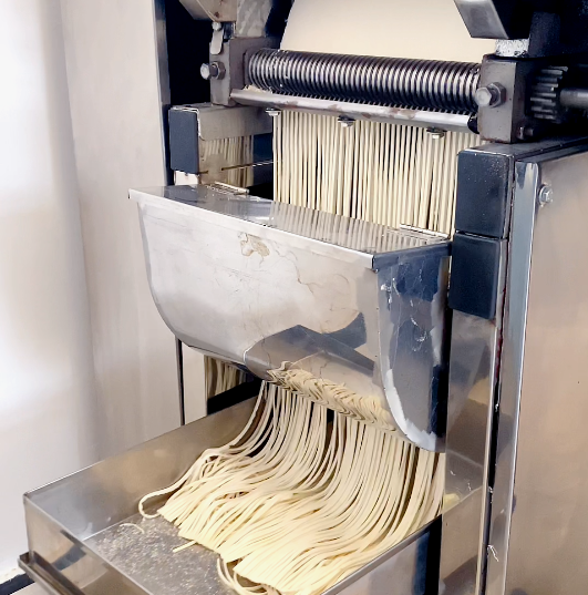 一次成型面條機做出來的面條好吃嗎？