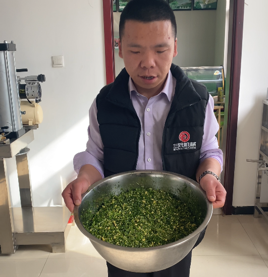 素餡為什么難包？餃子機(jī)怎么防止餡出水？