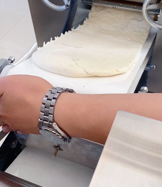 仿手工餃子機制作速凍餃子 仿手工餃子機制作速凍餃子