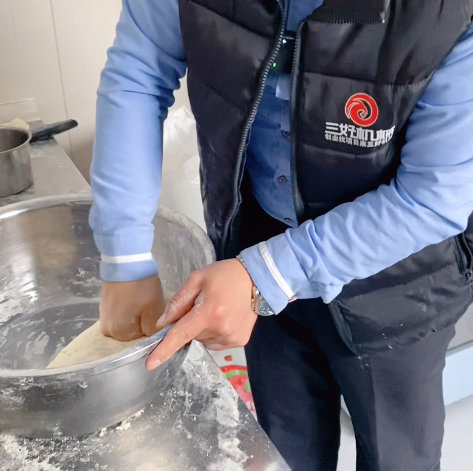 拇指生煎包怎么做 拇指生煎包怎么做