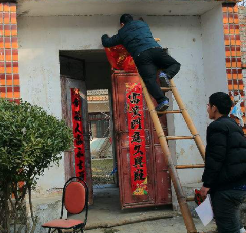 饅頭機(jī)流水線怎么完成“方改圓”？