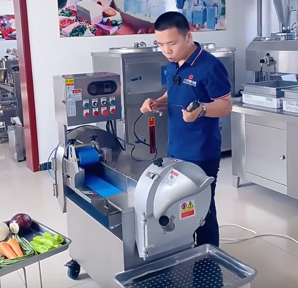 甘肅餐飲老板跨省尋切菜機：從“心涼半截”到當場下單三好憑啥？